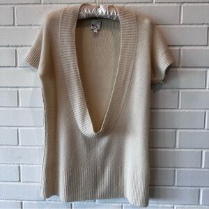 Joie cashmere ivory sweater size Medium